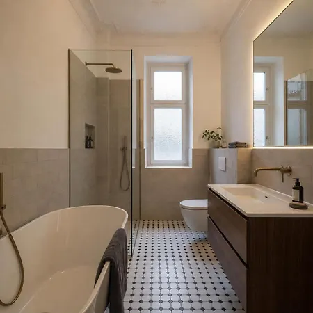 Kirkus Apartment